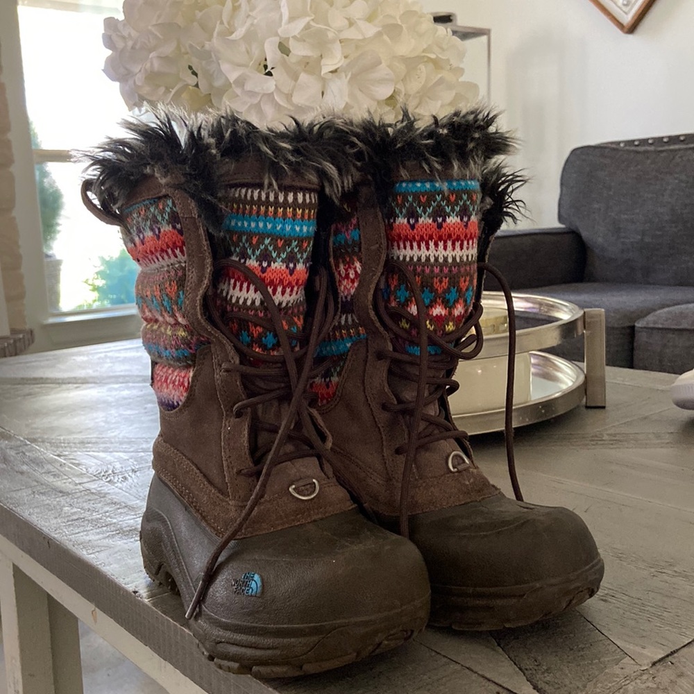 Girl snow boots
